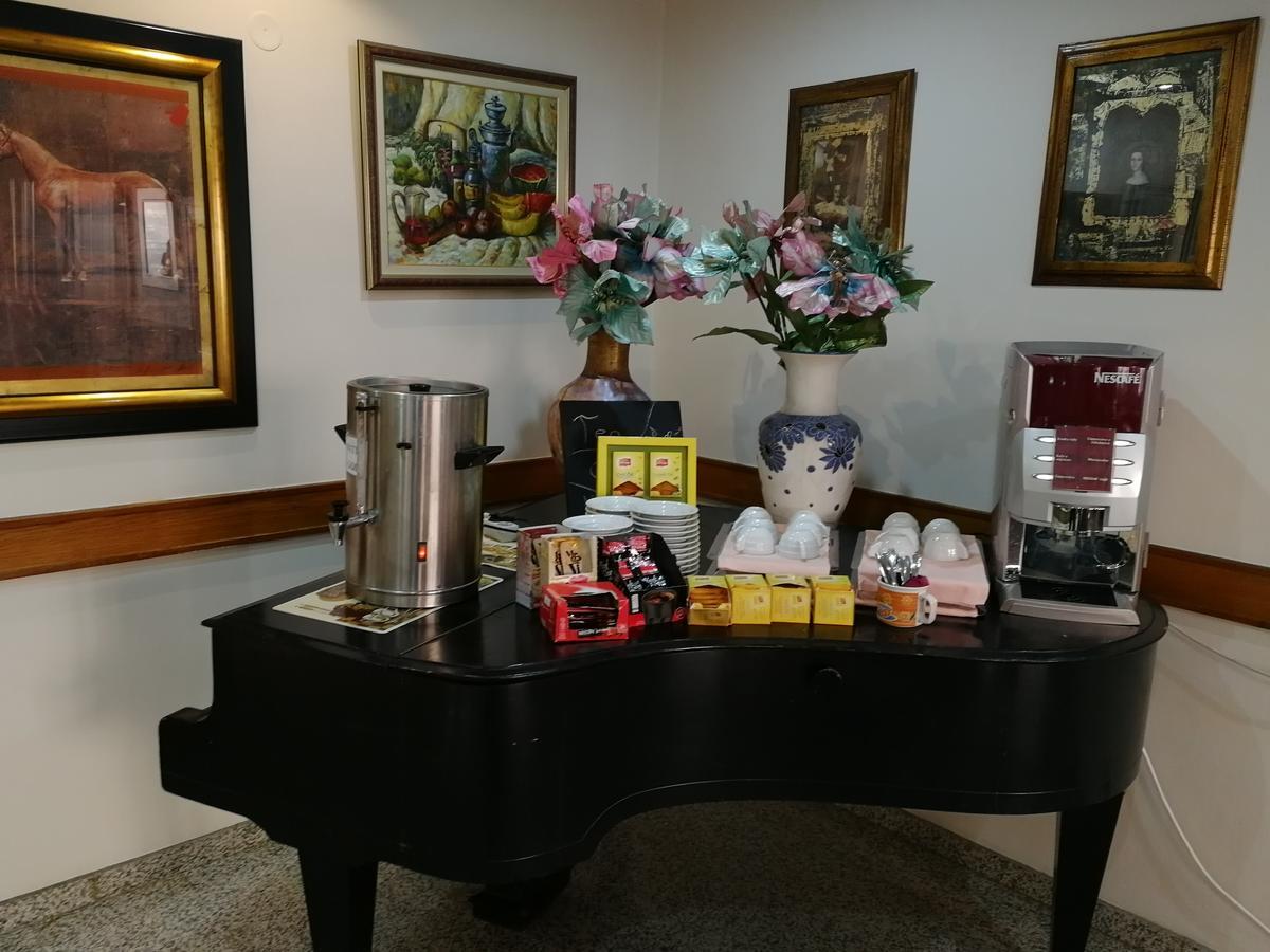 Hotel Italia Sarajevo Bagian luar foto