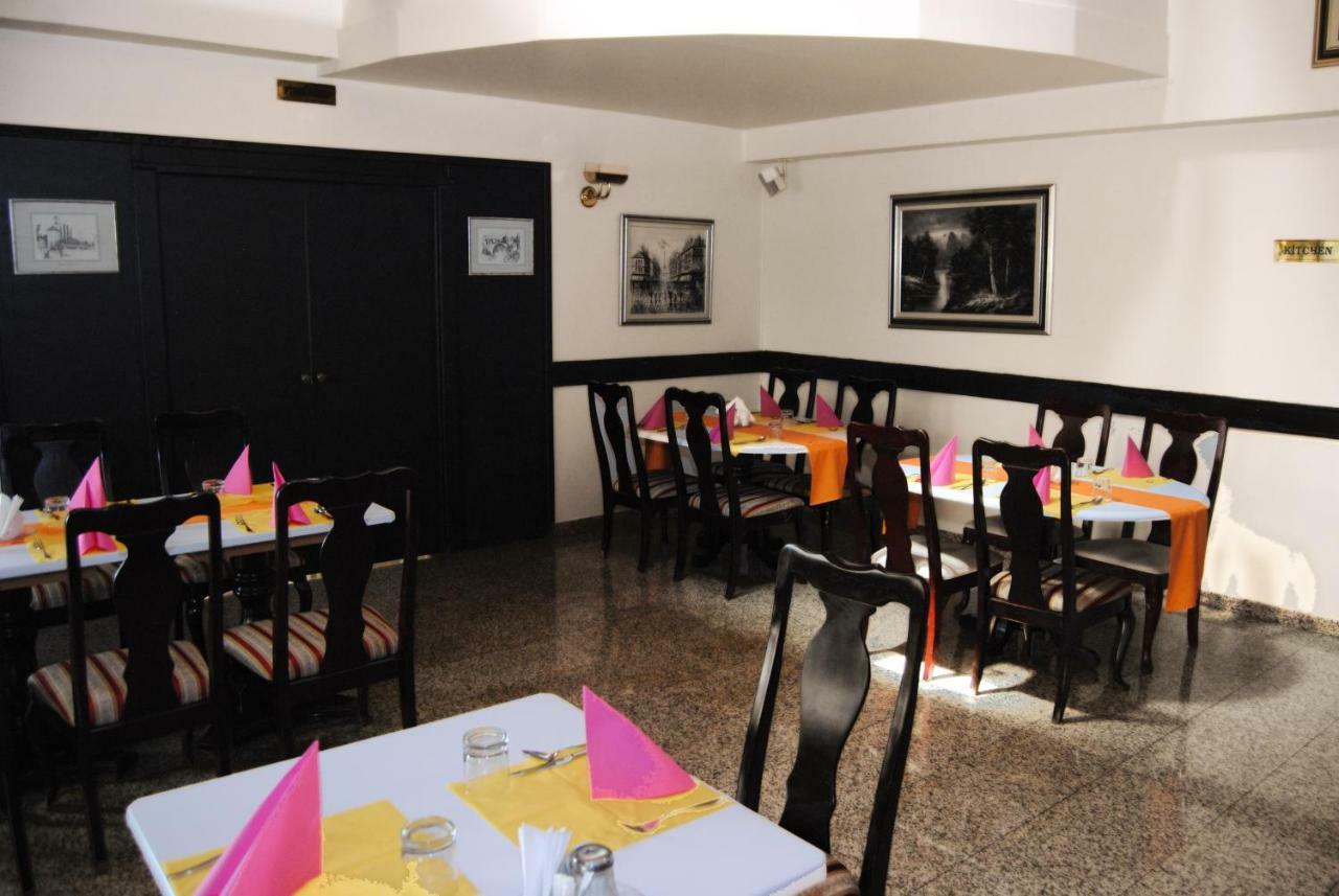 Hotel Italia Sarajevo Bagian luar foto