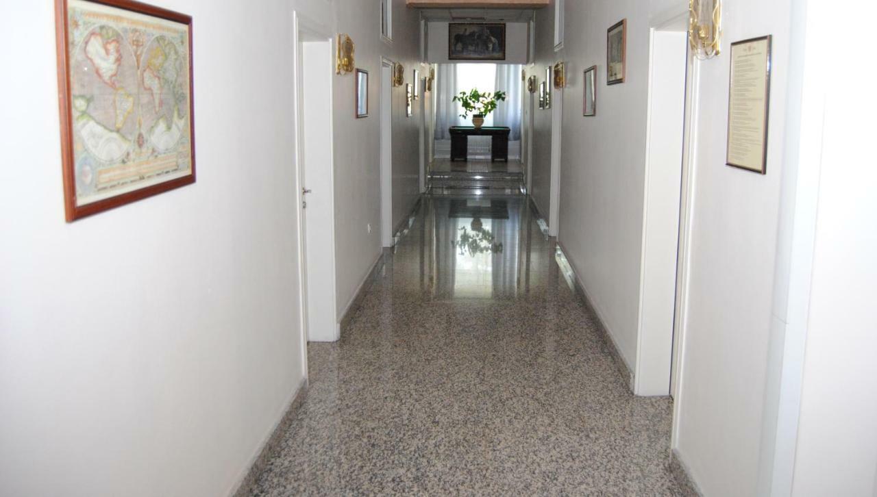 Hotel Italia Sarajevo Bagian luar foto